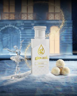 Nechajte sa unášať sviatočnou atmosférou, kde kontrast ľadovej krásy a hrejivej vône vytvára nezabudnuteľný zážitok plný...